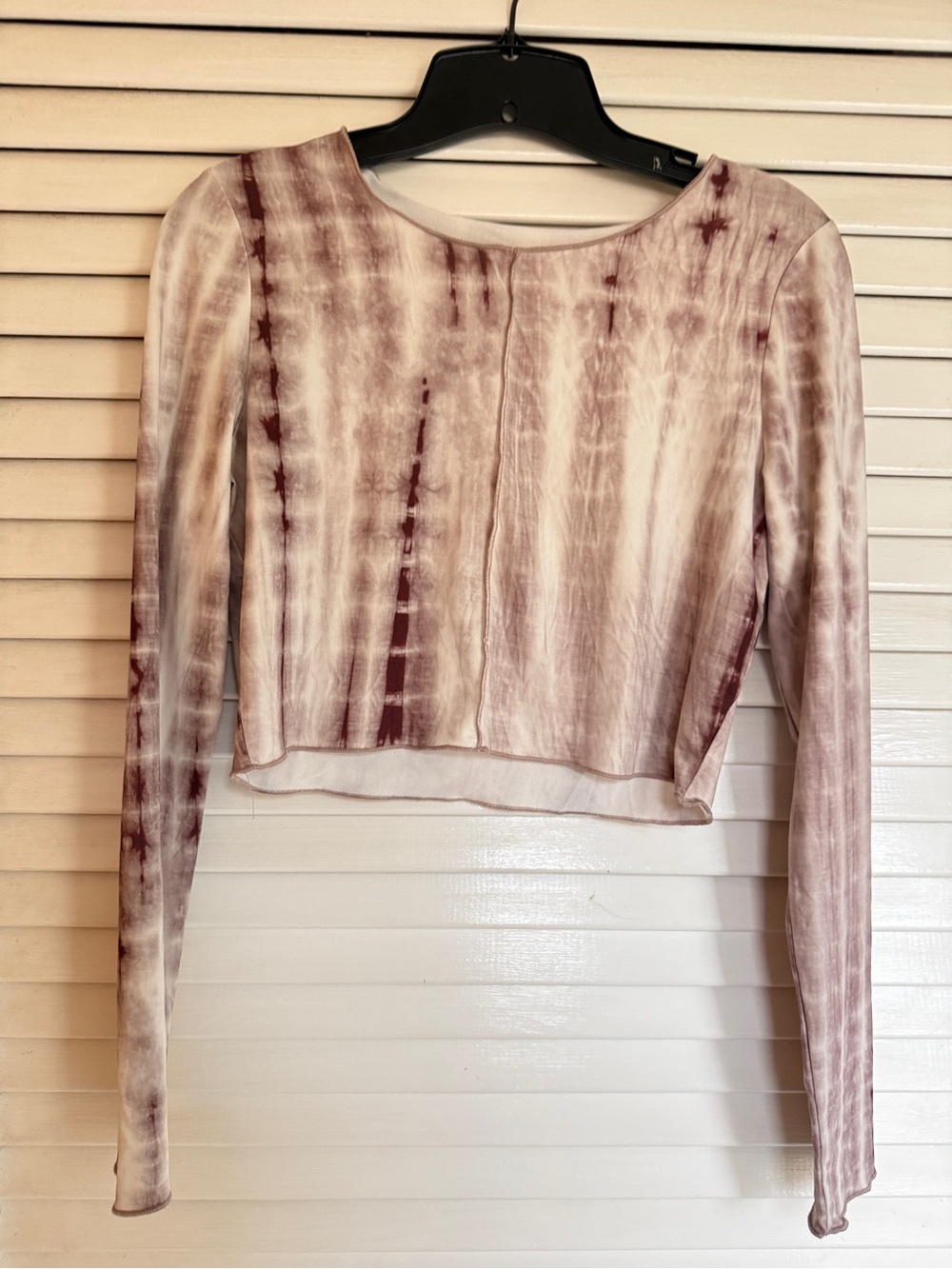 Blush Women's Long Sleeve Tie-Dye Crop Top in Mauve and Cream
